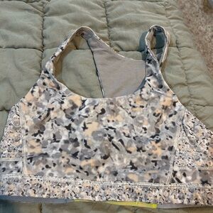 Lululemon Athletica sports bra